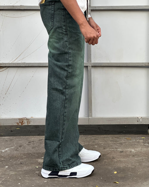 Forest Green Wide Leg Jeans – Vintage Wash
