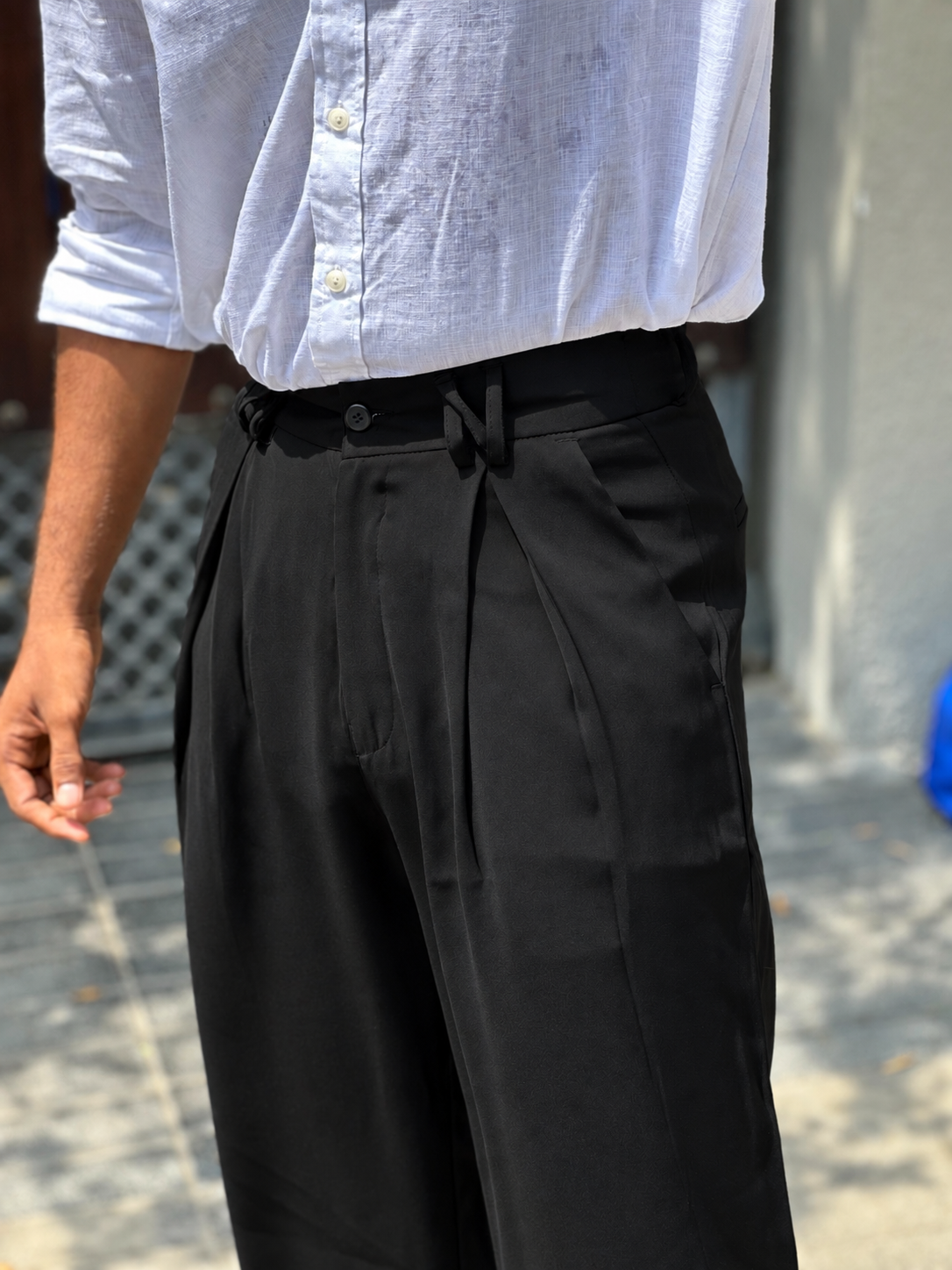 IMPORTED PLEATED PANTS H01