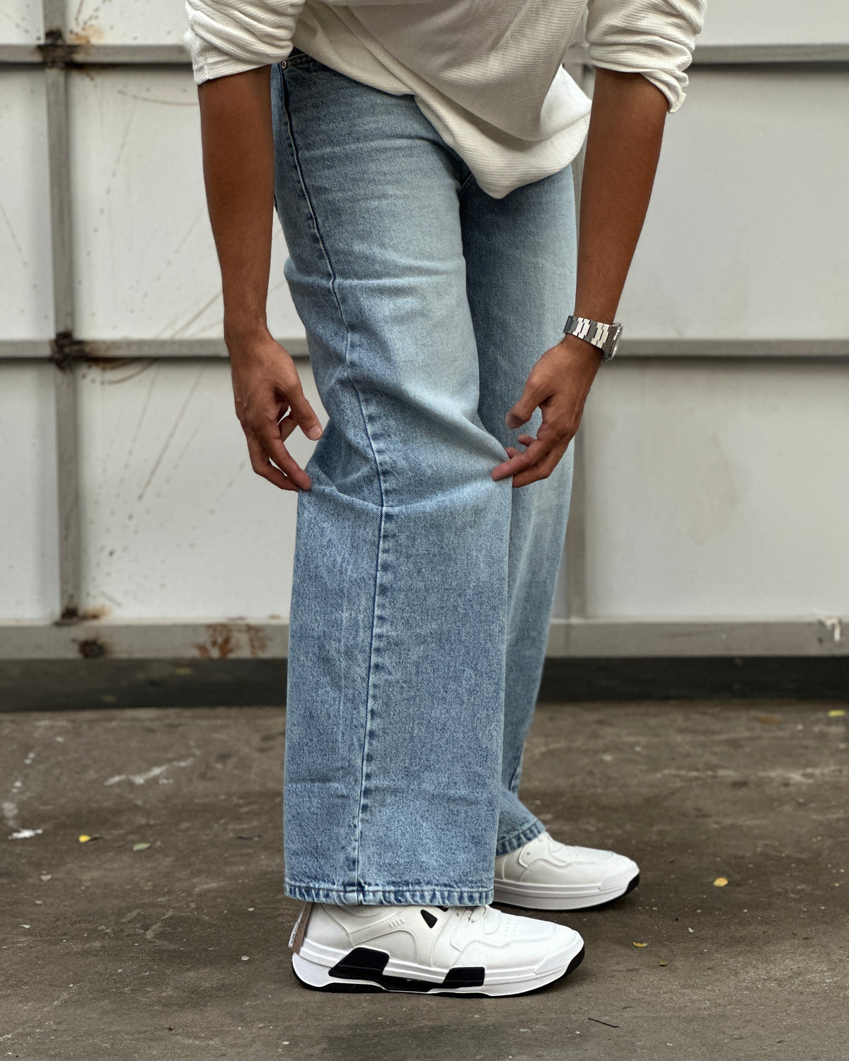 Wide Leg Denim Jeans – Ice Blue Wash
